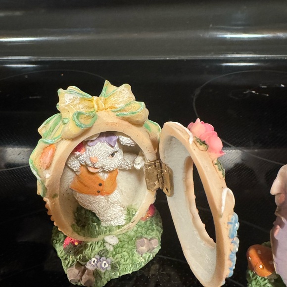 Decorative Easter Egg Figurines - Set of 3 - Picture 3 of 4